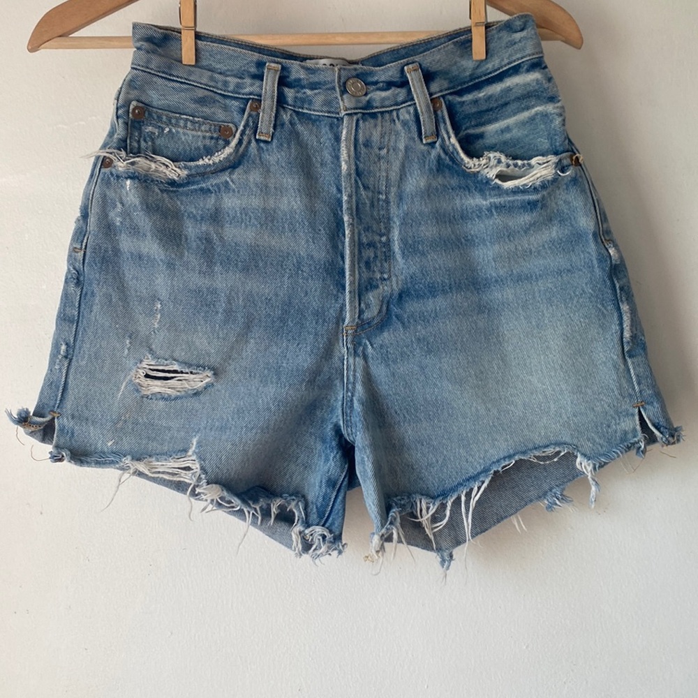 AGOLDE 26 Distressed Dee Jean Short